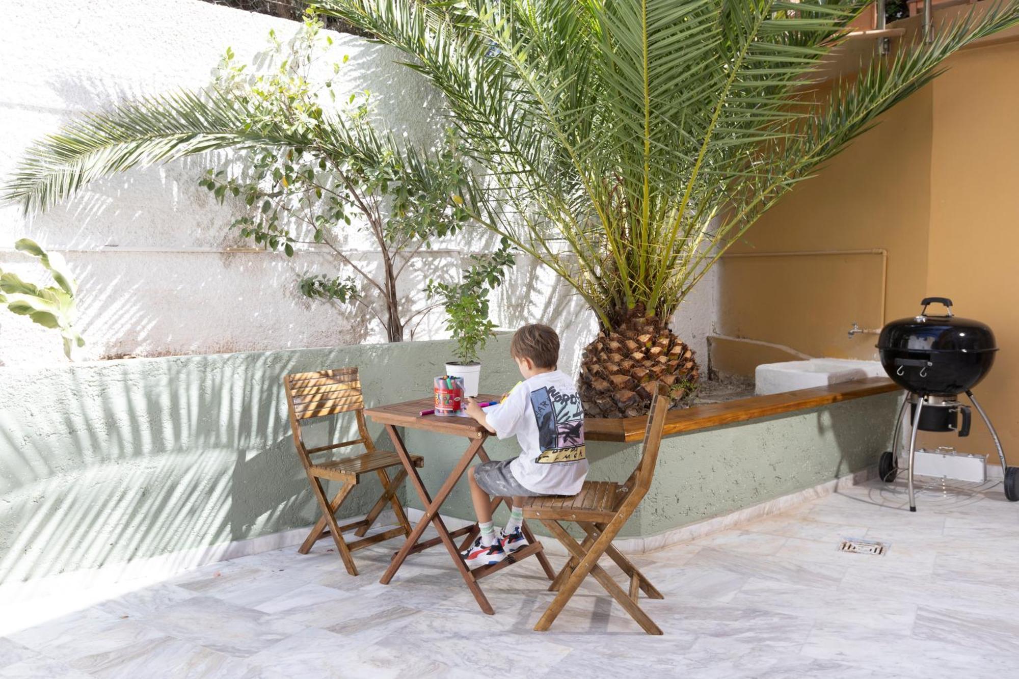 Oelia Rooms & Apartments Agia Marina  Екстериор снимка